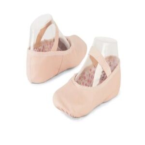 Capezio Daisy Ballet Shoe Child - 205C Full Sole Ballet Shoes - Size 12 1/2 W